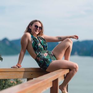 Meet your Posher, Kennedy